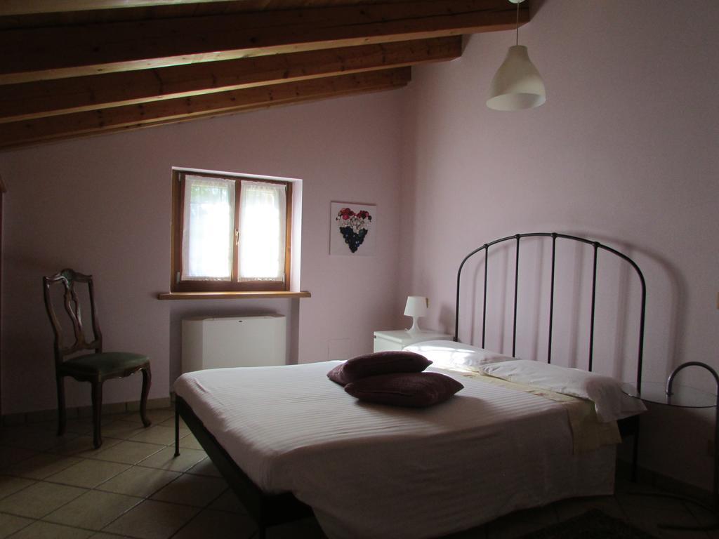 Agriturismo Fior Di Pesco Hotel Sommacampagna Buitenkant foto