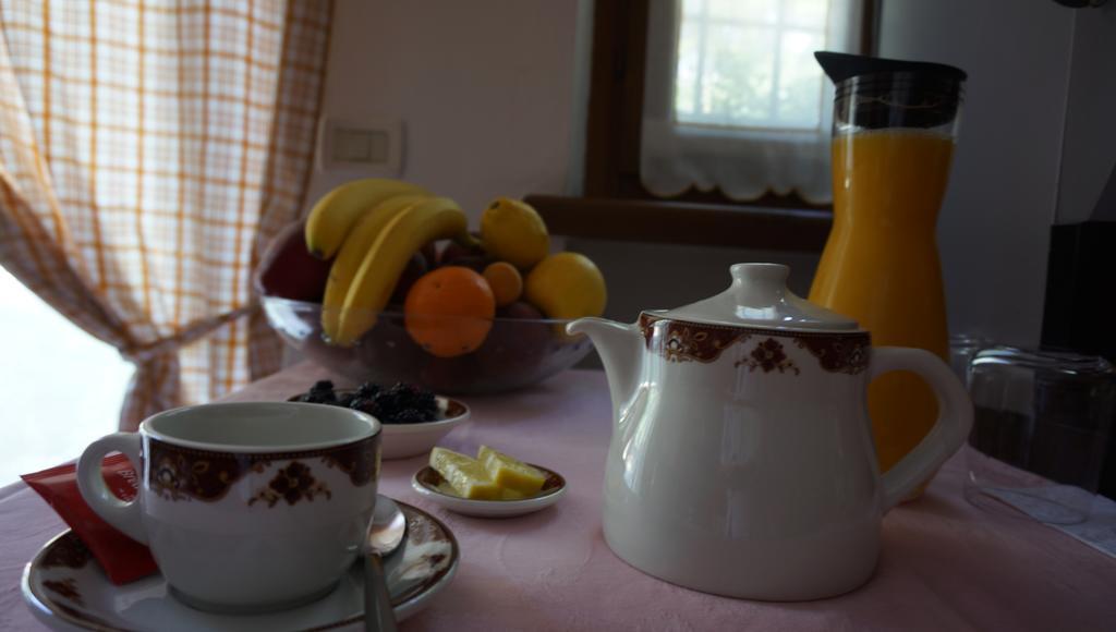 Agriturismo Fior Di Pesco Hotel Sommacampagna Buitenkant foto