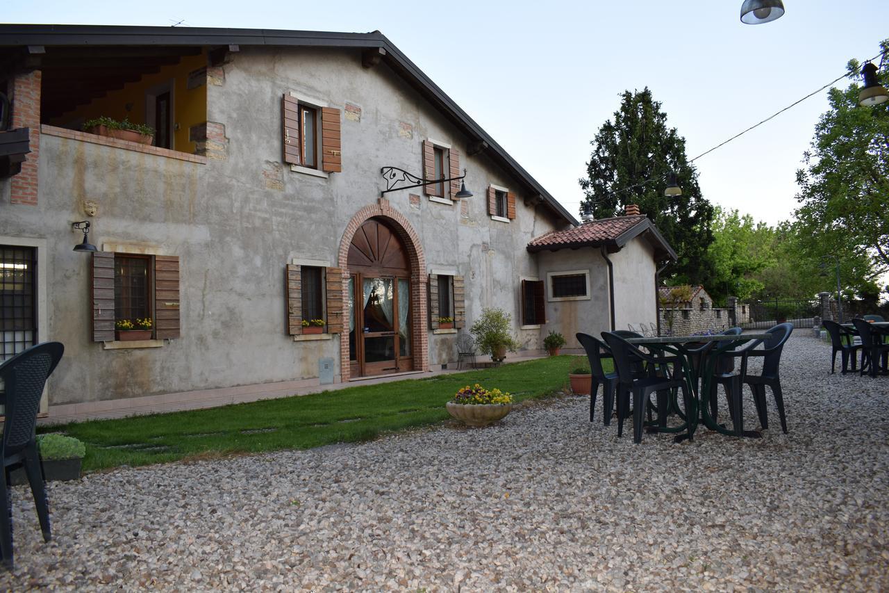 Agriturismo Fior Di Pesco Hotel Sommacampagna Buitenkant foto